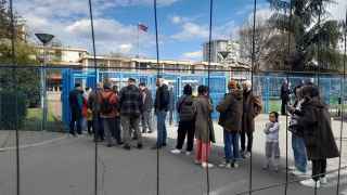 К избирательному участку в столице Сербии  через «Госуслуги» прикрепилось — 6302 человека .